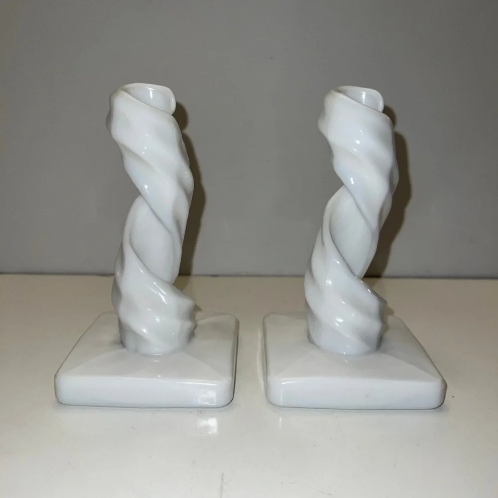Westmoreland Milk Glass Spiral 6 1/2